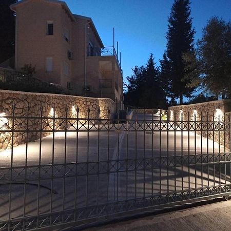Gerakofolia-Villa Никиана Екстериор снимка